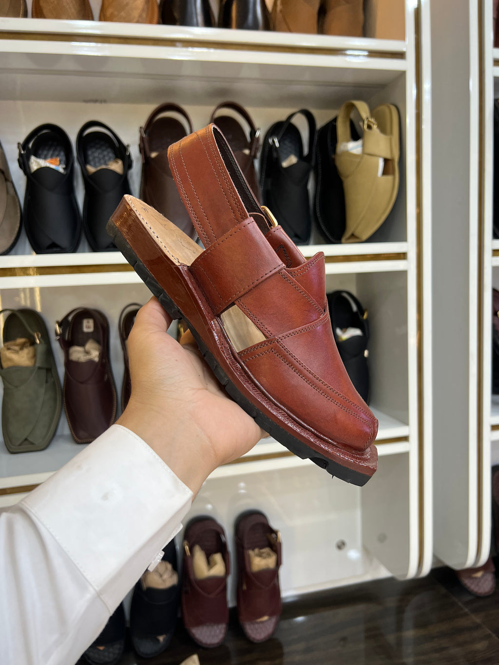 Norozi Leather chappal  - CP-107
