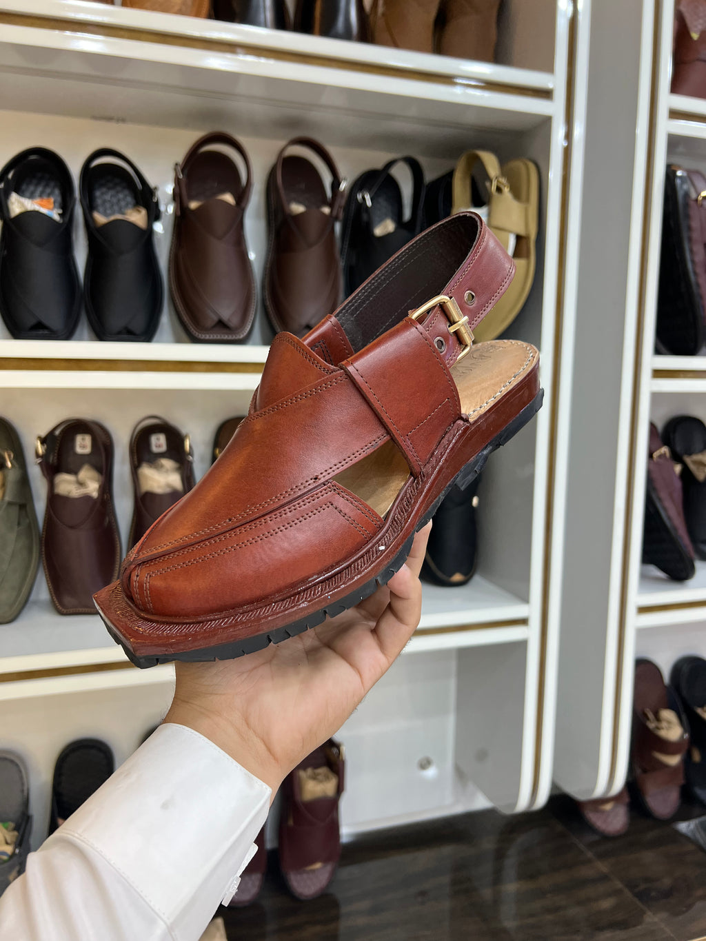 Norozi Leather chappal  - CP-107