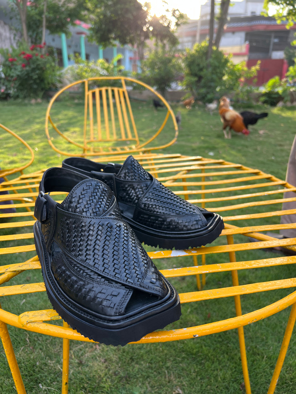Air Wowen (Black )Sketcher Sole Peshawari Chappal